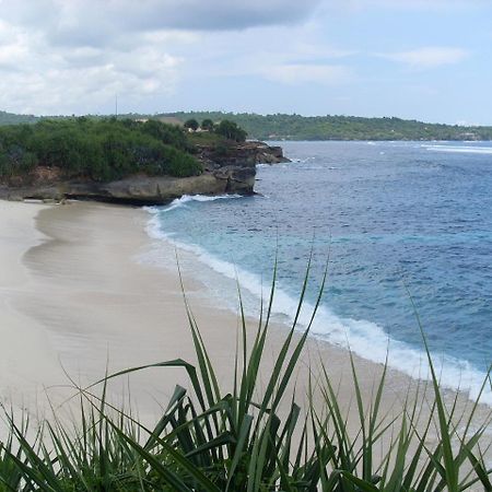 Titi Hostel Lembongan Exteriör bild