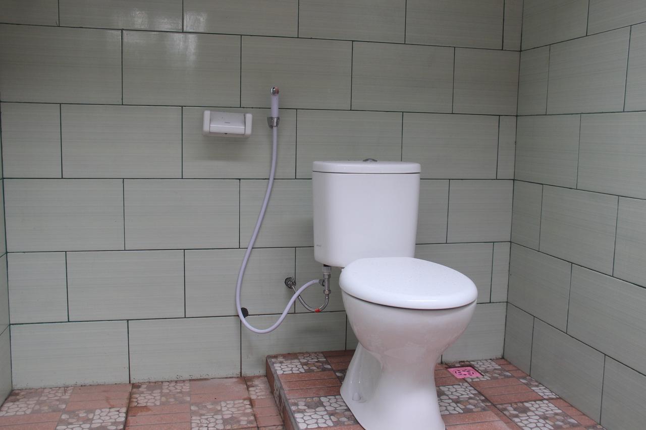 Titi Hostel Lembongan Exteriör bild