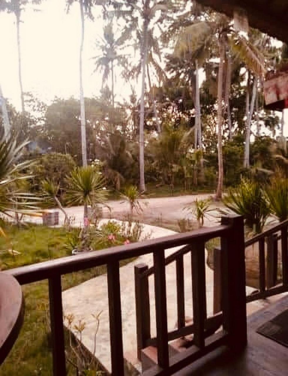 Titi Hostel Lembongan Exteriör bild